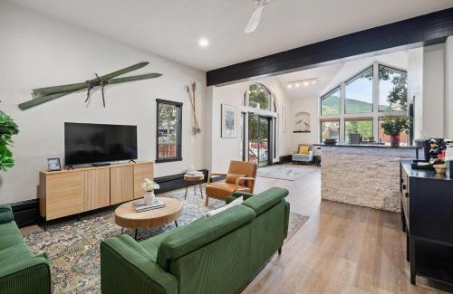 Vail Villa | Lift House Lodge, Pet Friendly, Premium Studio Condo