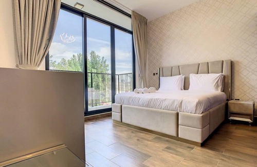 Motor City House | Light & Airy 3BR plus Maids Villa in Motor City