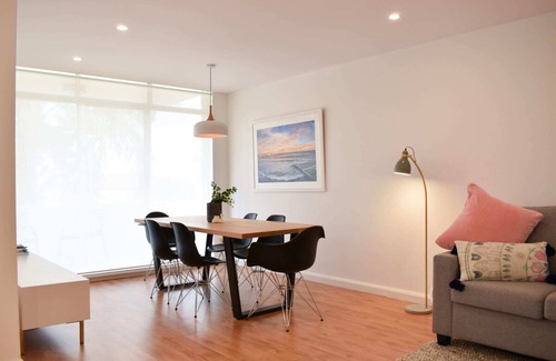 North Bondi Apartment | Light And Airy 2 Bedroom North Bondi Apartment