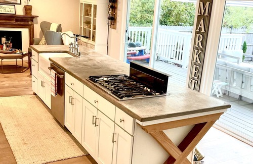 Scotts Valley House | Light and Bright 4 Bedroom in Scotts Valley