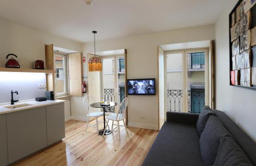 Mouraria Apartment | Light Blue Apartments - Downtown Lisbon