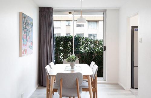 Bondi Apartment | Light & Bright at Bondi IH