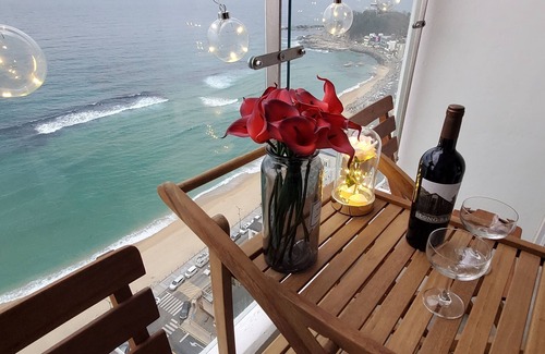 Sokcho Apartment | Light House beach, summitbay beachnBest Ocean View In Sokcho Cityn19/20 Floor