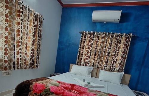 Abu Road House | Light house