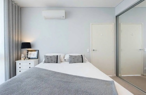 Zetland House | Light & Spacious City Fringe Apartment