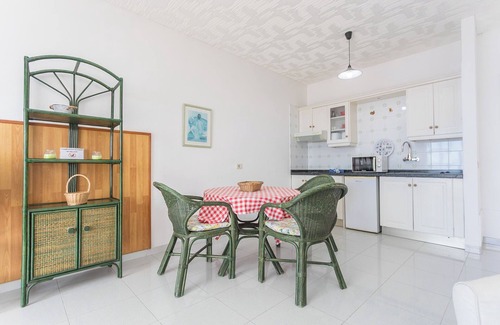 Los Quemados Apartment | Lightbooking Colon II Fuencaliente vistas al mar 8