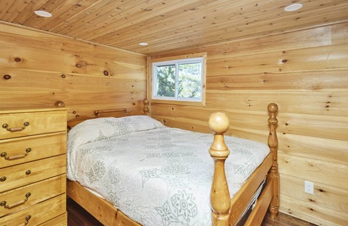 Dunnville Cottage | LIGHTHOUSE LANDING COTTAGE RENTAL IN DUNNVILLE, ONTARIO
