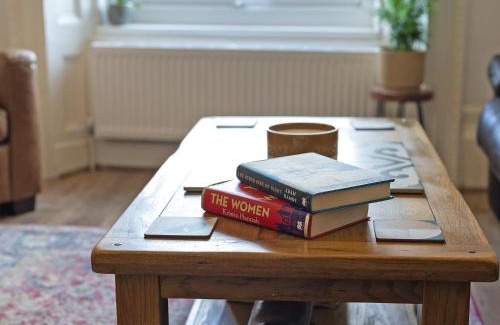 Roker Apartment | Lighthouse Lookout
