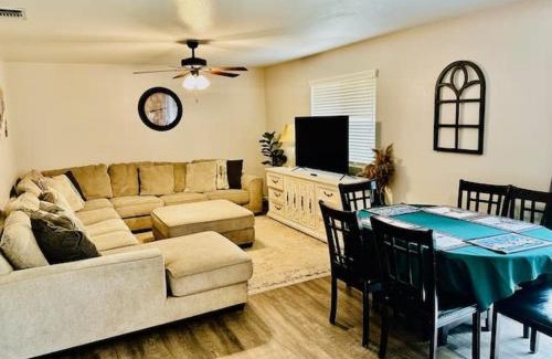 Yosemite Lakes House | Lighthouse Suite Pet Friendly Hot Tub Sleeps 4