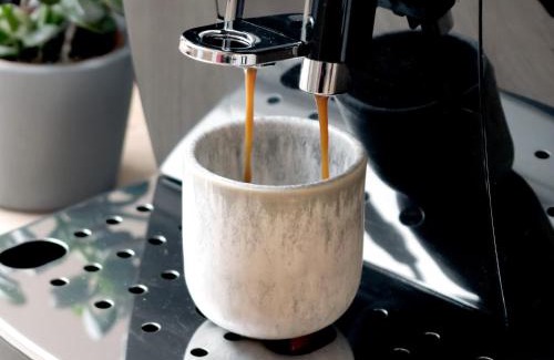 Western Ring Area Apartment | LIGHTPLACE Design Boxspring Küche Homeoffice City nah