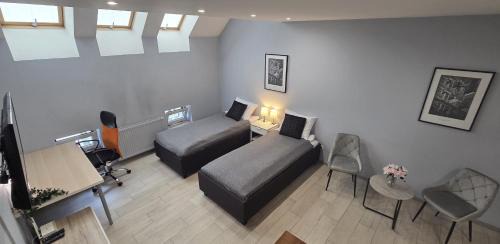 City Centre Apartment | Lightrooms Apartments