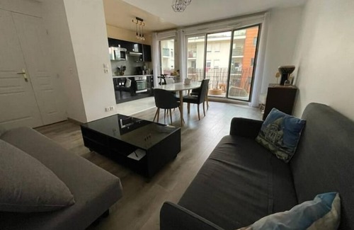 Asnieres-sur-Seine Apartment | Ligne RER C Proche Paris