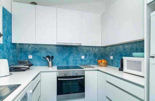 Prainha House | Liiiving in Algarve | Alvor Blue Villa