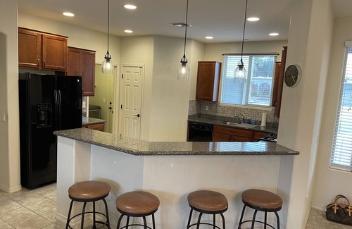 Tucson House | Like new Eastside home, 3 bedroom, 2 full bath, plus 2-car garage