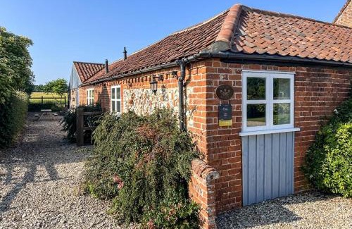 Irstead House | Lilac Barn