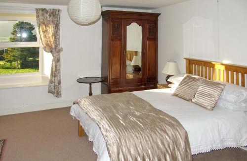 Hawes House | Lilac Cottage