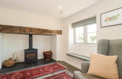 Wells House | Lilac Cottage