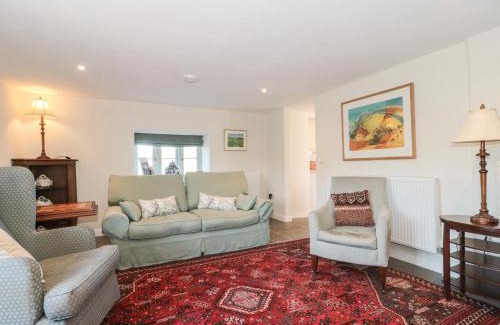 Wells House | Lilac Cottage