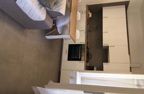 Marina di Massa Apartment | Lilac ground floor apartment newly tastefully renovated