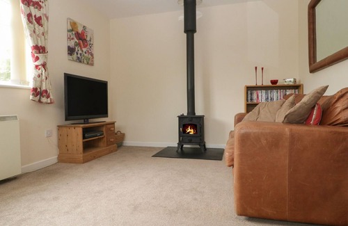 Wareham House | LILAC LEA, pet friendly, country holiday cottage in Bere Regis