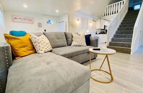 Vacation Village House | Lilac Loft -Private home only 30 mins from Disney!