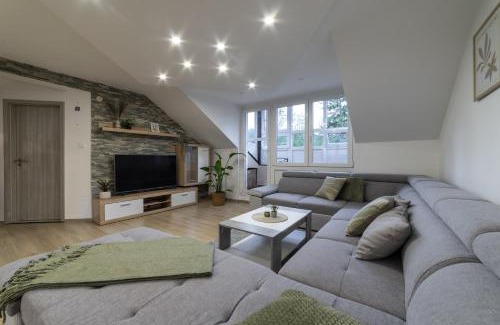 Godic Apartment | Lili Rooms