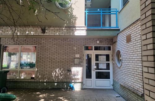 Ferencvaros Apartment | LILIOM Apartment with FREE PARKING space