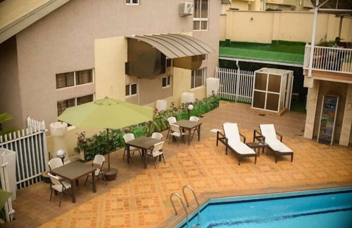 Gwarinpa Estate Apartment | Lilly Grand Luxury Hotel and Apartment