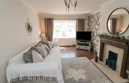 Flamborough House | Lilly May Cottage