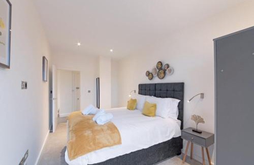St Albans Apartment | LillyRose Serviced Apartments - St Albans City Centre, Parking