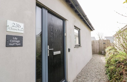 Camelford Cottage | Lily Cottage