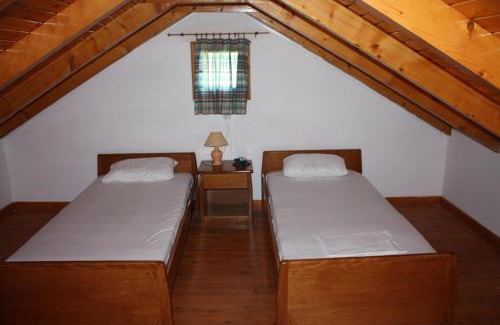 Tsilivi Apartment | Limanaki