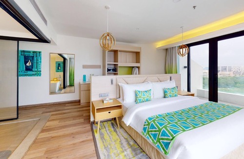 Pasay Hotel | Lime Resort Manila