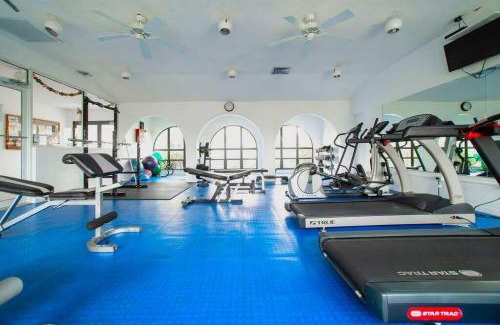Seven Mile Beach Apartment | Lime Tree Bay Unit # 40