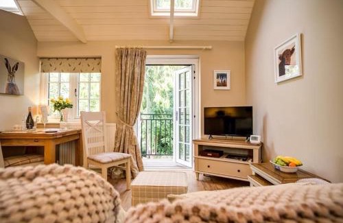 Burford House | Lime Tree
