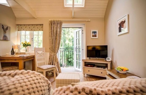 Burford Cottage | Lime Tree