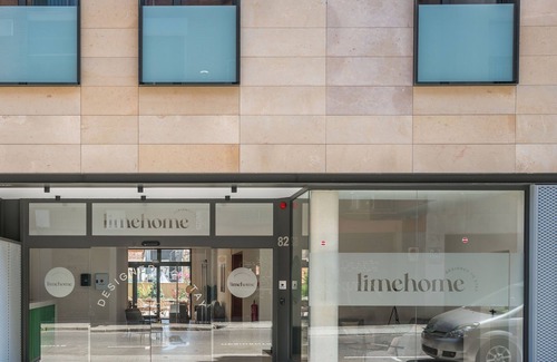 El Camp de l'Arpa del Clot Apartment | Limehome Barcelona Carrer de Besalú 82