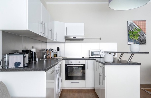 Schoeneberg Apartment | Limehome Berlin Leberstraße 6