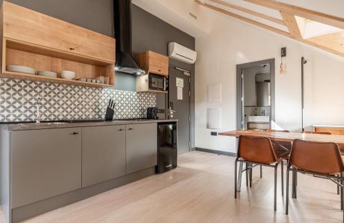Malasana Apartment | Limehome Madrid Calle de la Madera - Digital Access