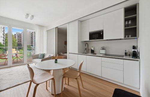 Gioia Apartment | Limehome Milan via Stresa