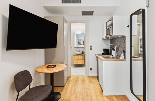 Piraeus Apartment | Limehome Piraeus Iris