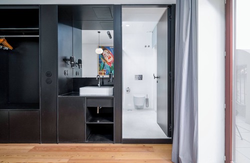 Uniao de Freguesias do Centro Hotel | Limehome Porto Rua Das Oliveiras
