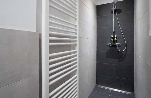Bornstedt Apartment | limehome Potsdam | One-bedroom Suite