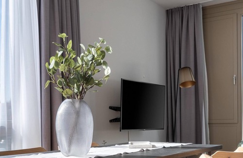Bornstedt Apartment | limehome Potsdam | Suite L with sofa bed