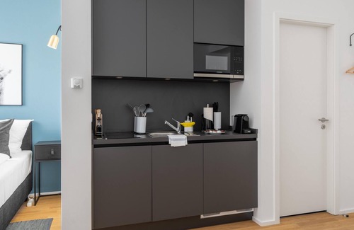 Bornstedt Apartment | limehome Potsdam | Suite L with sofa bed (LT)