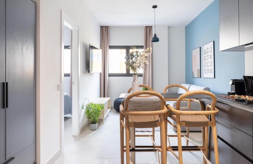 Bami Apartment | Limehome Sevilla Calle Torcuato Luca de Tena