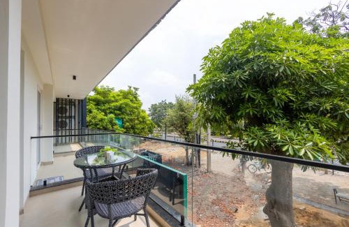 Gurugram Hotel | Limewood Signature - Golf Course Road