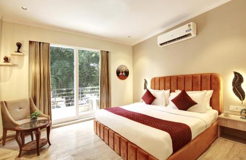 Sector 51 Hotel | Limewood Stay Mall 51