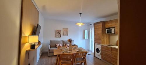 Santa-Maria-Poggio Apartment | Limiria Studio