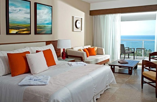 Zona Hotelera Resort | Limited Time Offer - Feb., Mar., April, - 2 Bed, 2 Bath Cabo Ultimate!